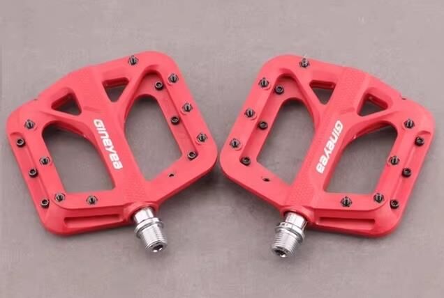 Gineyea M996 Rulmanlı Hightec Çivili Platform Trial Bmx Pedal Kırmızı