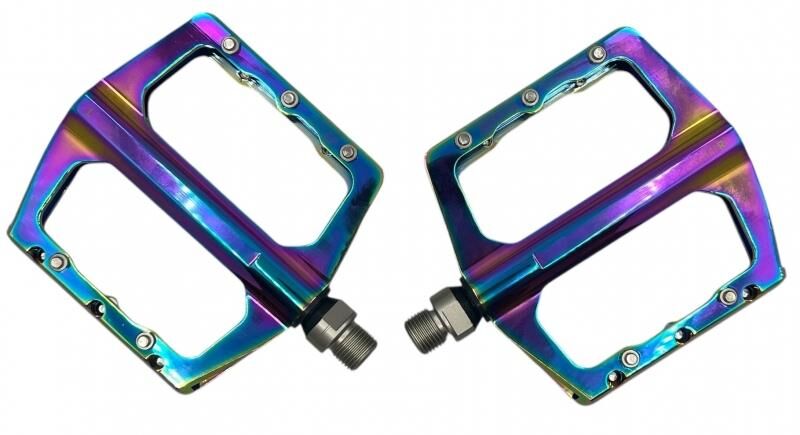 AYD 624 CR-MO Rainbow Rulmanlı Çivili Platform Pedal