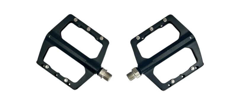 AYD 624 CR-MO Rulmanlı Çivili Platform Pedal Siyah